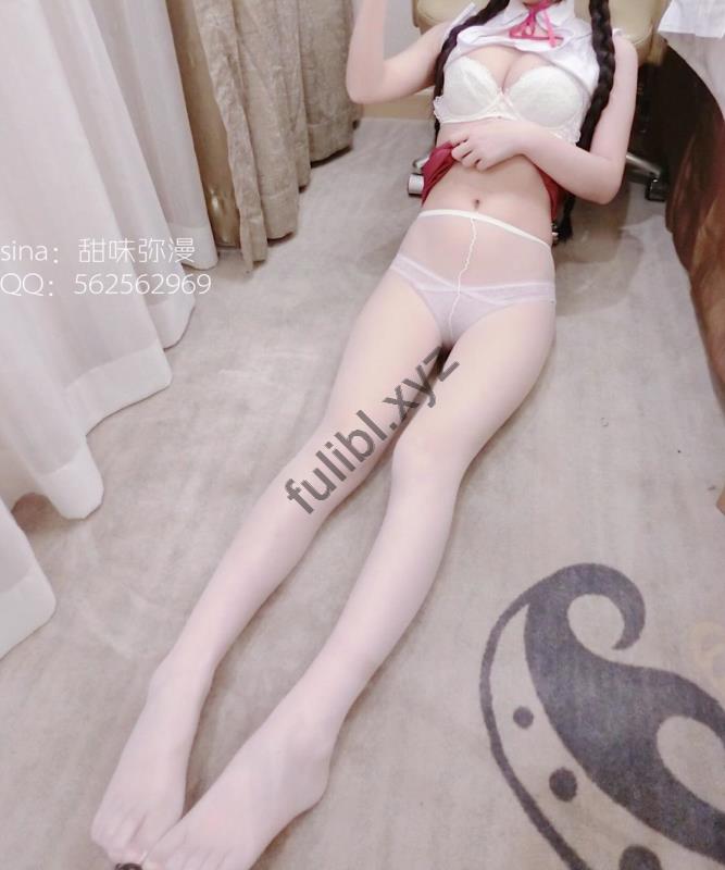 @甜味弥漫(萌白酱) - 空姐红裙 无修正原版[46P+2V/90M]