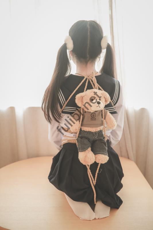 工口小妖精 - 制服私房 [132P/554M]