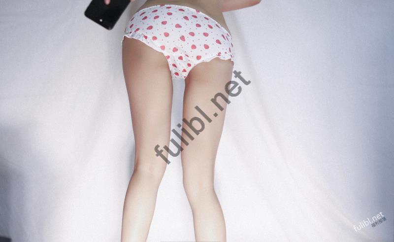 福利姬@洛美 - OL与花[43P+3V/447M]