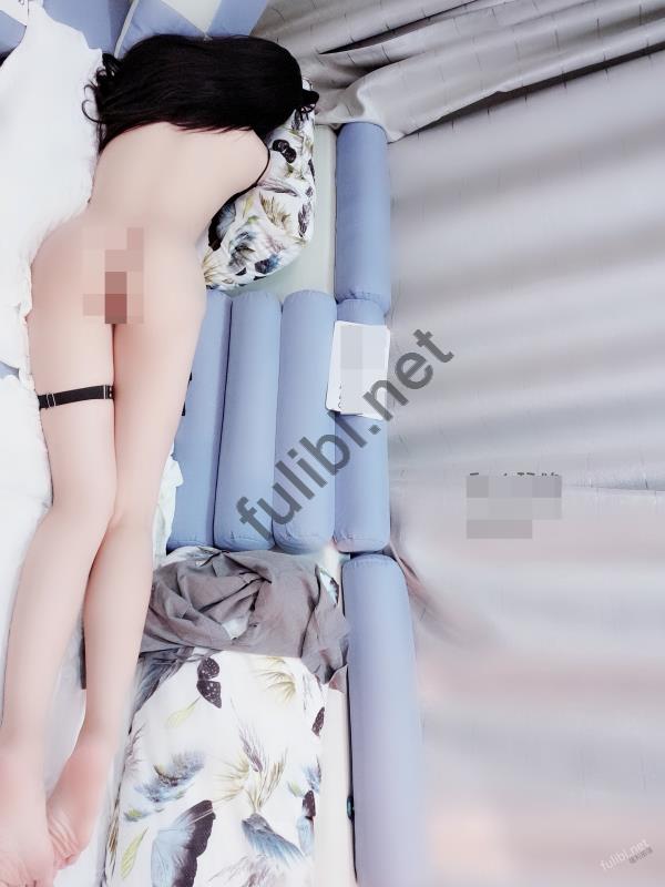 白虎福利姬@私人玩物 - 贪吃的小猫 [69P+10V/1.70G]