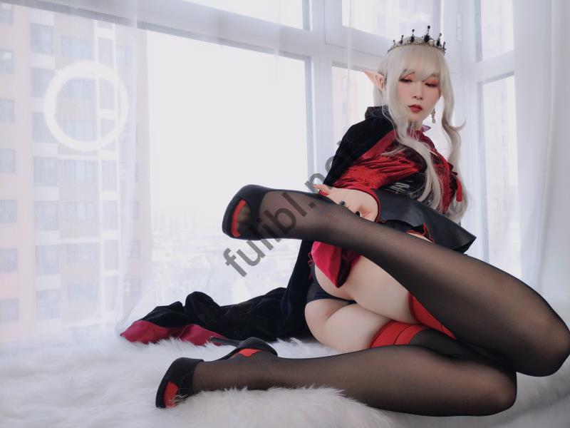 coser@白银81 - 皇家吸血鬼[50P+8V/453M]