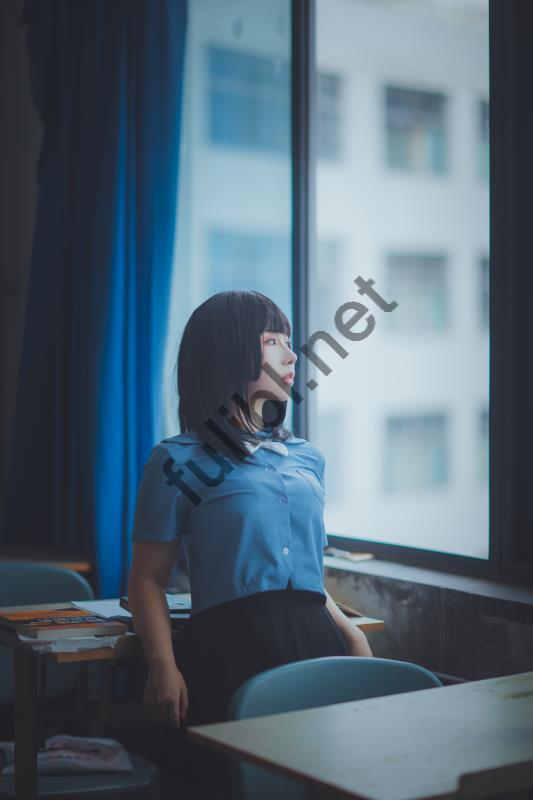 微博coser@从从从从鸾 - 课后教室的迷失少女[42P/293M]