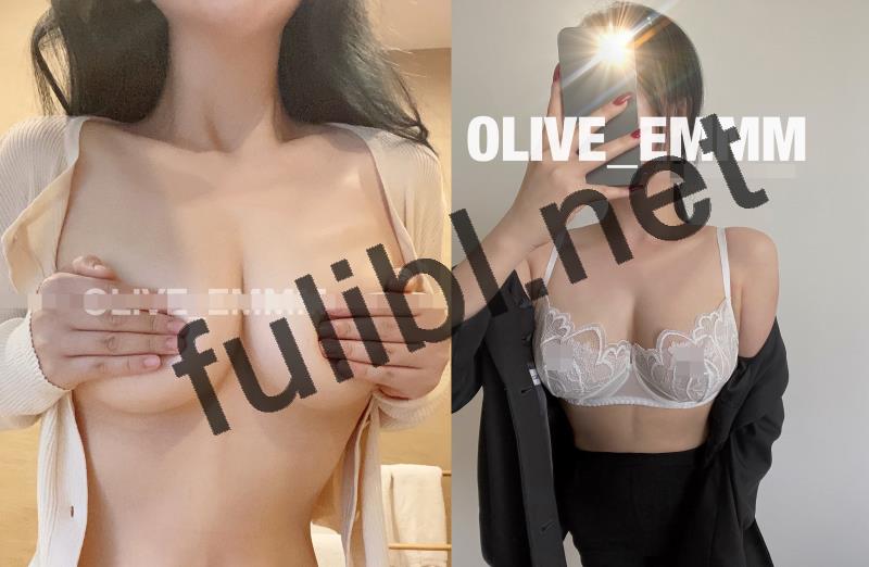 肥臀网红@olive_emmm 诱惑私拍视图合集[42P+2V/25M]